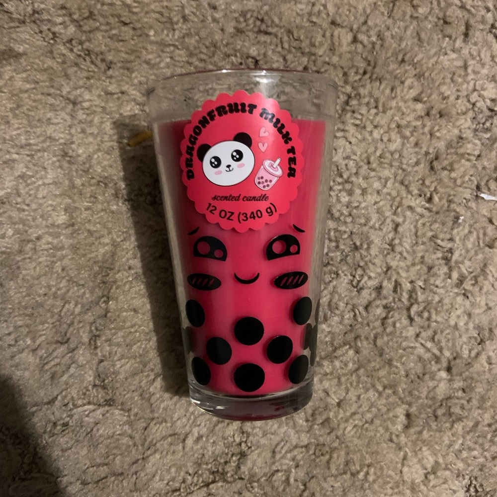 Pink Dragonfruit Milk Tea Scented Candle